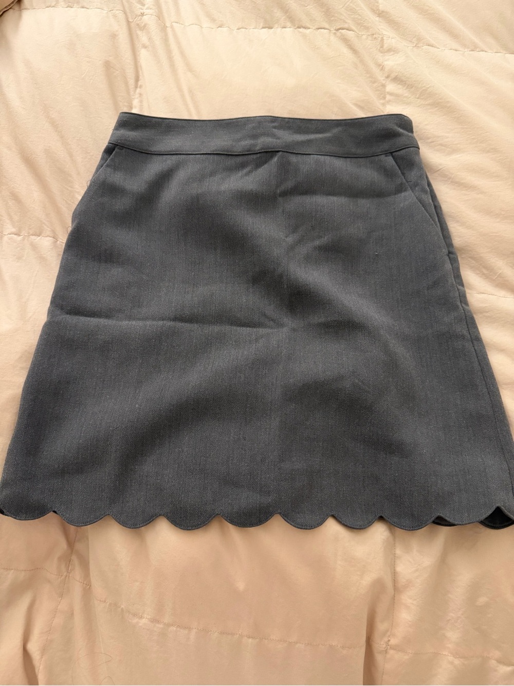 LOFT Scalloped-Hem Mini Skirt in Charcoal Gray